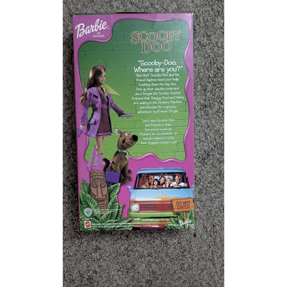 Mattel Barbie as Daphne Scooby-Doo Doll w/ Scooby Figure MPN 55887 2002