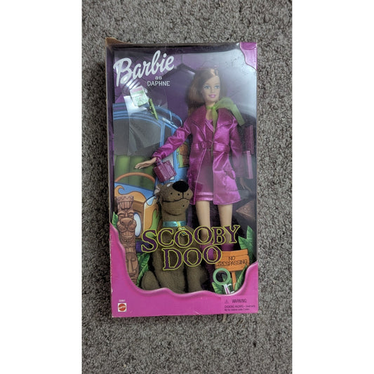 Mattel Barbie as Daphne Scooby-Doo Doll w/ Scooby Figure MPN 55887 2002