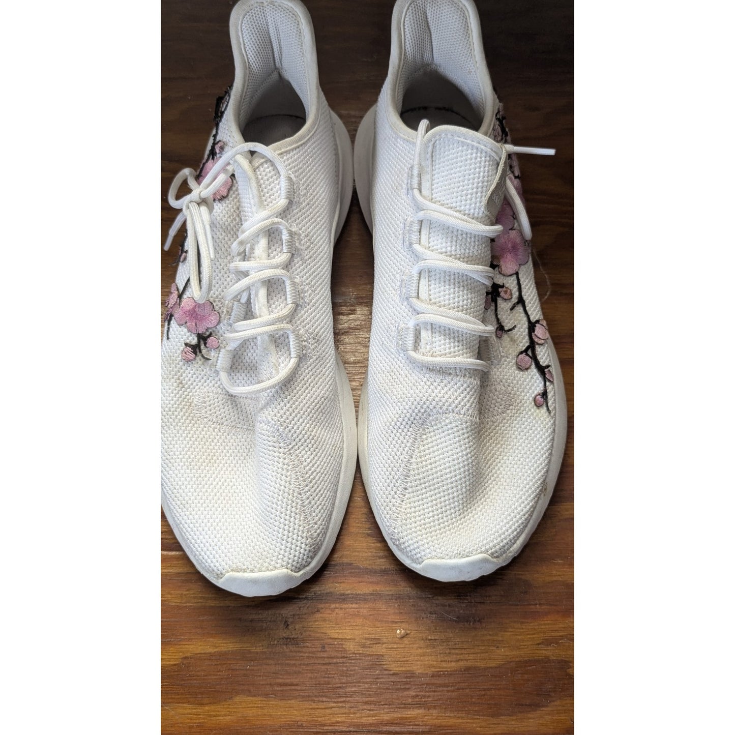 Adidas Tubular Shadow White Sakura Cherry Blossom Embroidery Mens Size 10 UK 9.5