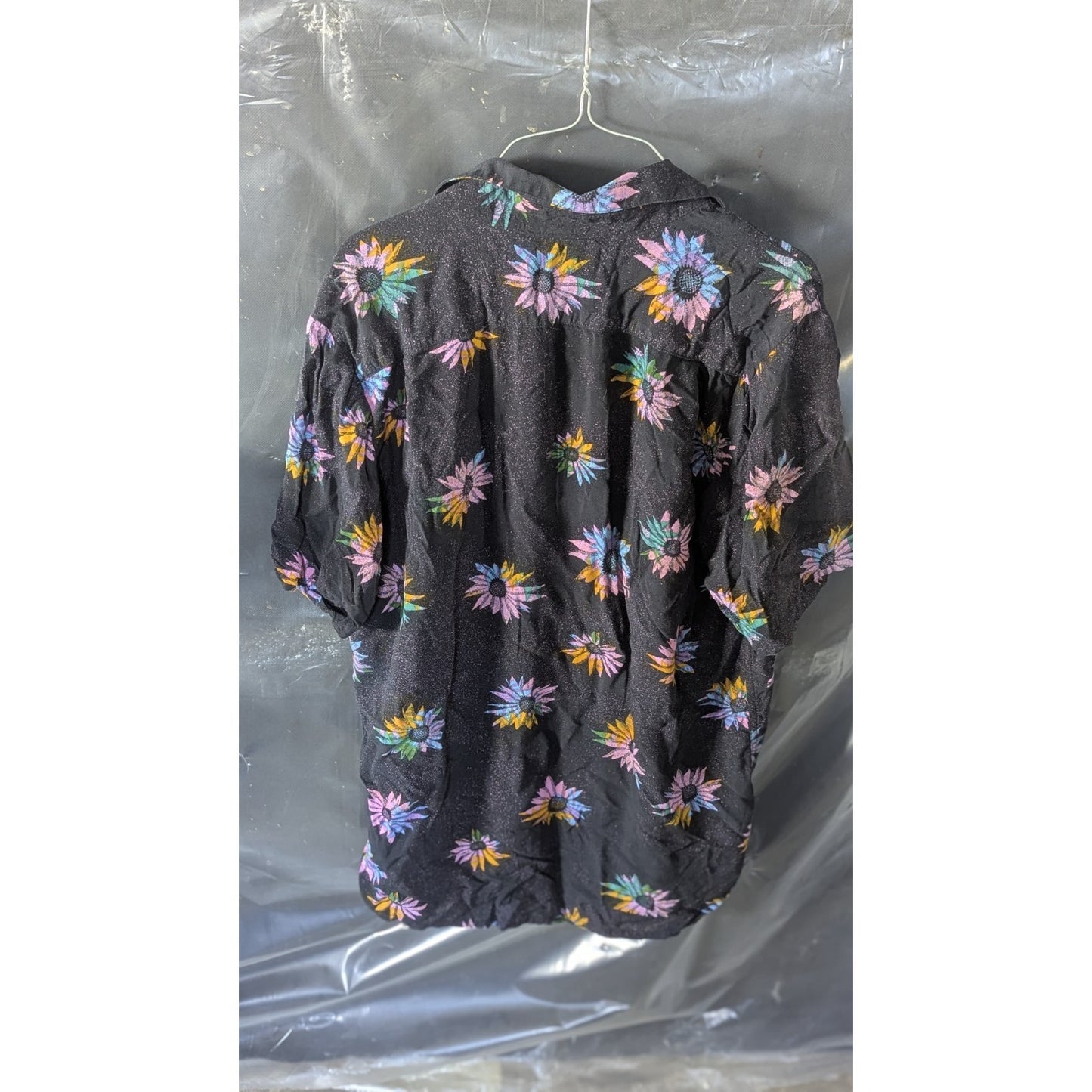 Volcom Mens Shirt Size L Black Floral Print Short Sleeve Button Up Classic Fit
