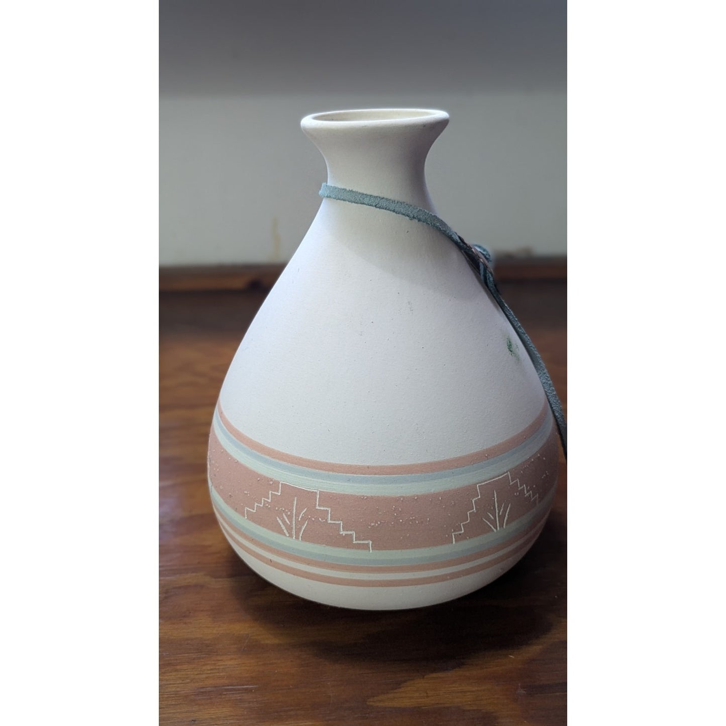 Sierra Designs Pottery Bud Vase Southwestern NWT Signed Dee Concho