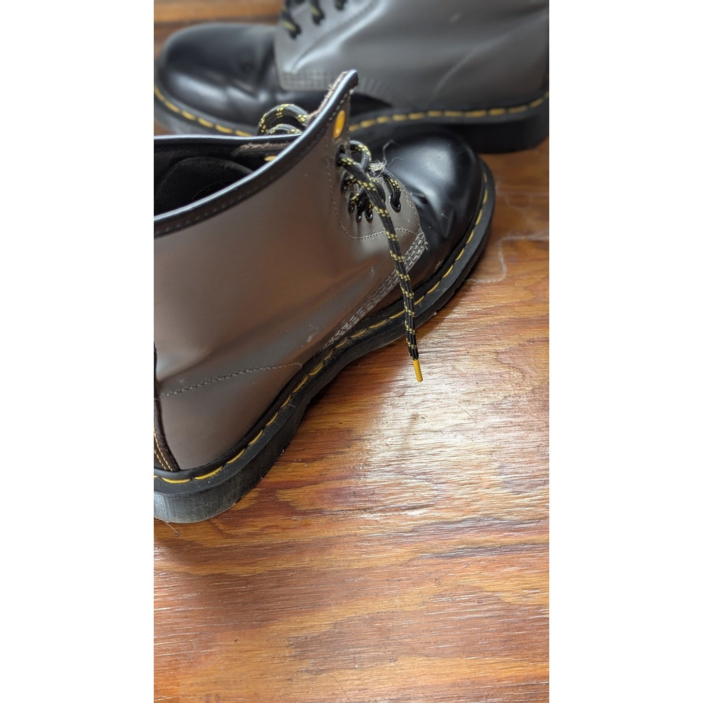 Dr. Martens 101 6-eye boots in a grey/charcoal smooth leather, size US Men's 8 /