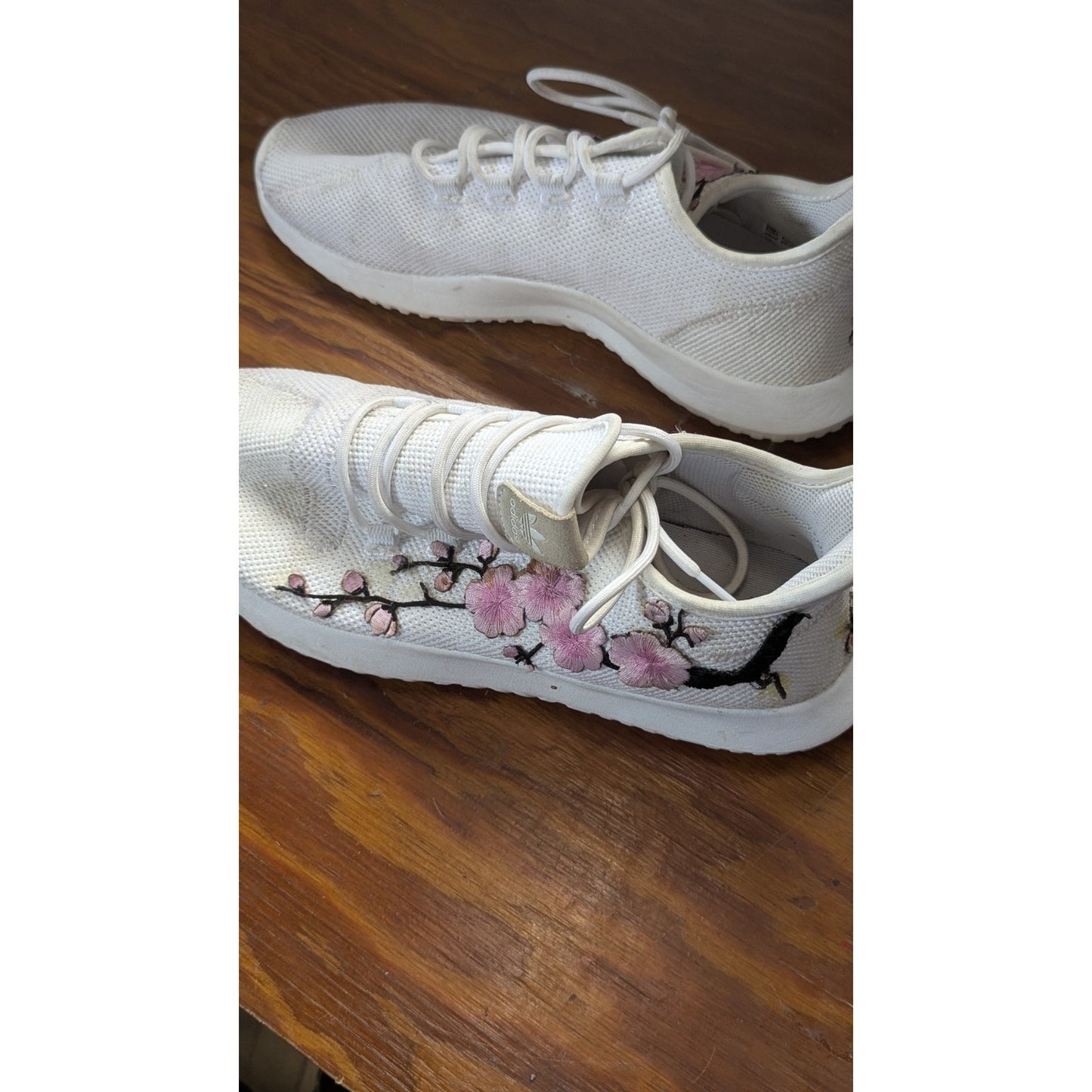 Adidas Tubular Shadow White Sakura Cherry Blossom Embroidery Mens Size 10 UK 9.5