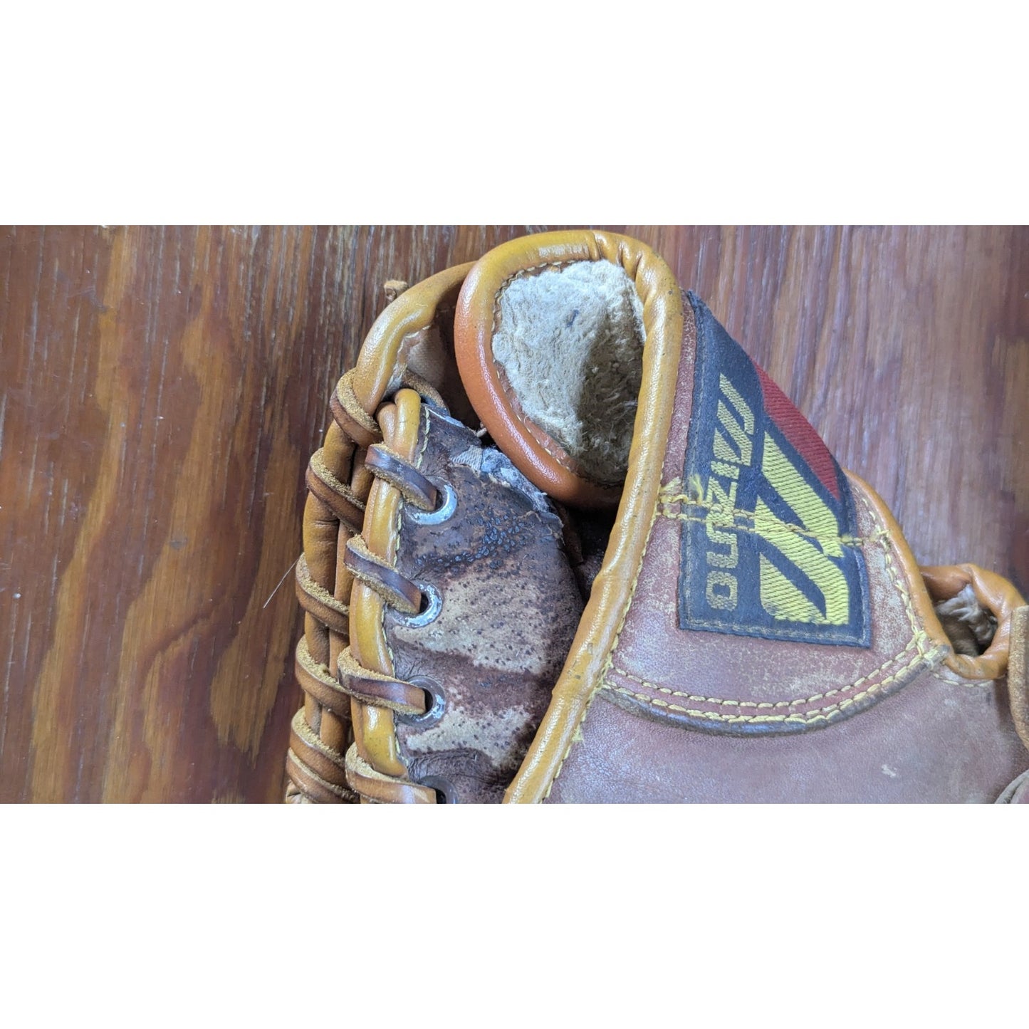 Mizuno Professional Model Vintage Baseball Glove RHT Brown Leather Right Throw
