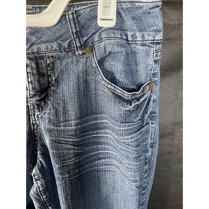Royalty by YMI Bootcut Jeans Size 10 Medium Wash Stretch Embroidered Pockets