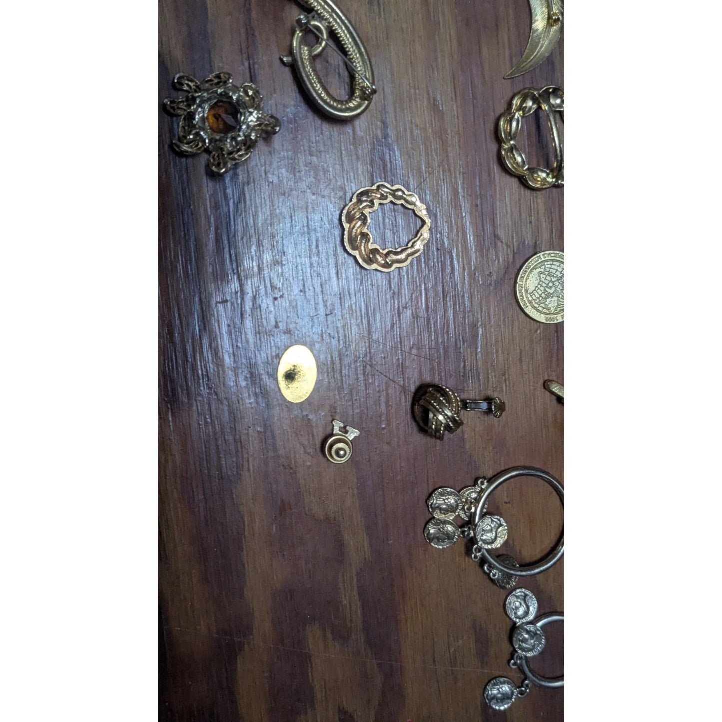 Vintage Gold Tone Jewelry Lot Brooches Pins Coin Earrings Bundle