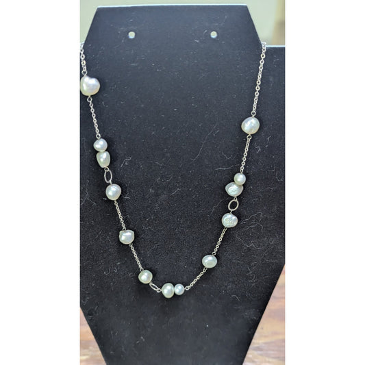 925 Sterling Silver Baroque Pearl Station Necklace Vintage Estate 10 In